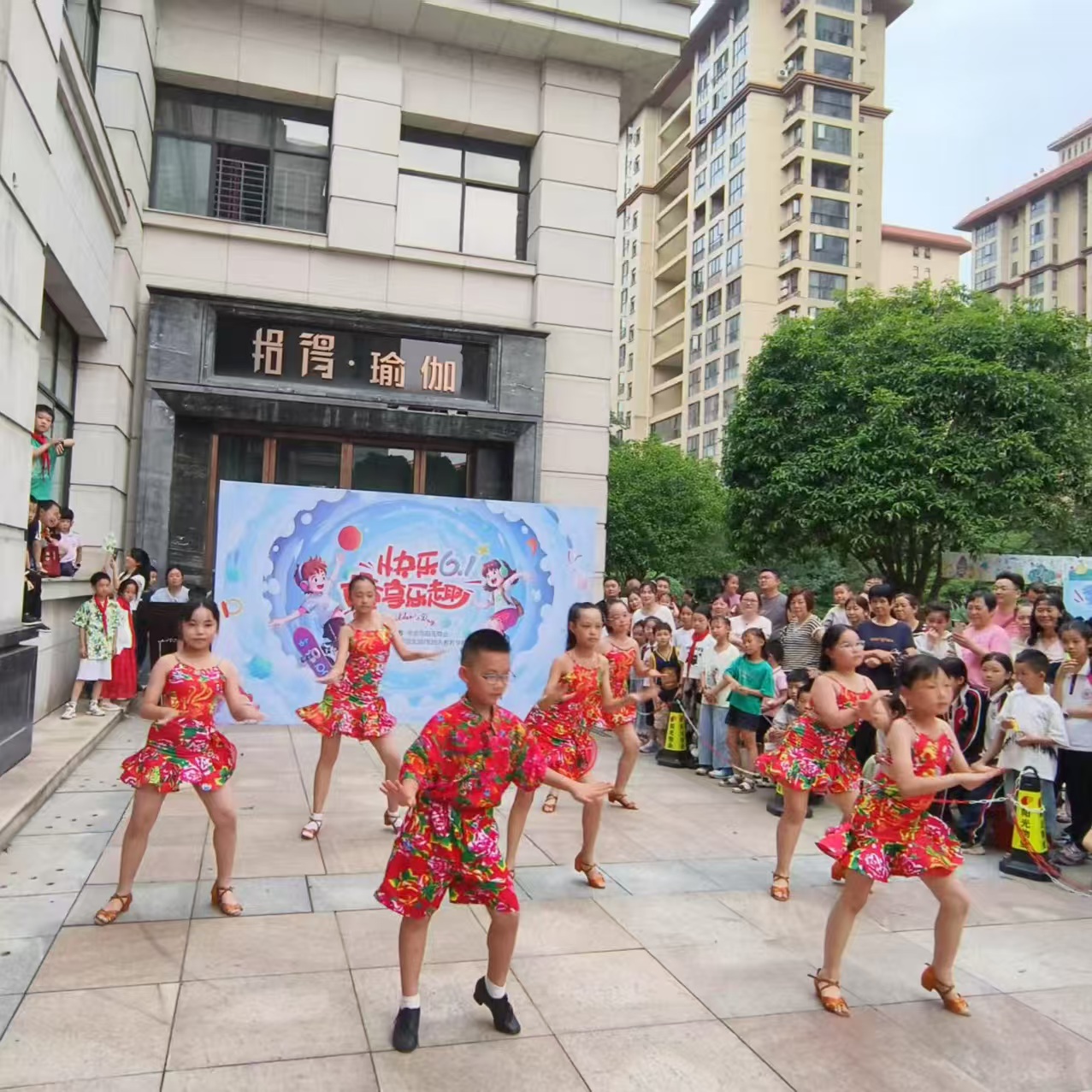 常德物業(yè)管理,物業(yè)企業(yè),陽光物業(yè) 常德物業(yè)管理,物業(yè)企業(yè),陽光物業(yè)